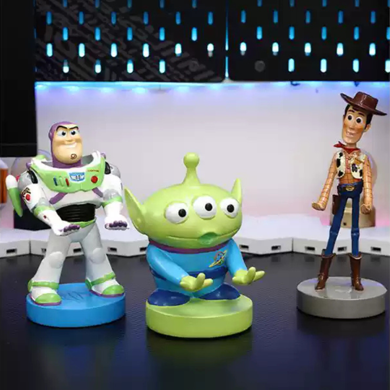 Cargue la imagen en el visor de la galería, Creative Anime Figure as a Versatile Game Controller Stand for PS5, Switch, and Other Consoles - Polar Tech Australia