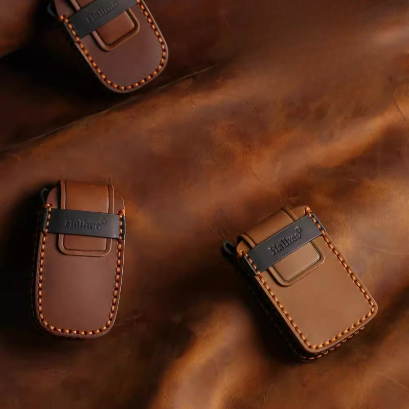 Cargue la imagen en el visor de la galería, Luxury Genuine Leather Car Key Fob Case Cover for Maserati Levante, MC20, Ghibli, Quattroporte 2014-2022 – Shockproof, Handcrafted & Gift-Ready - Polar Tech Australia