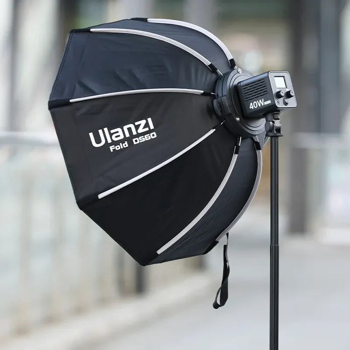 Cargue la imagen en el visor de la galería, Ulanzi 40cm / 60cm Quick Release Octagonal Softbox with Mini Bowens Mount
