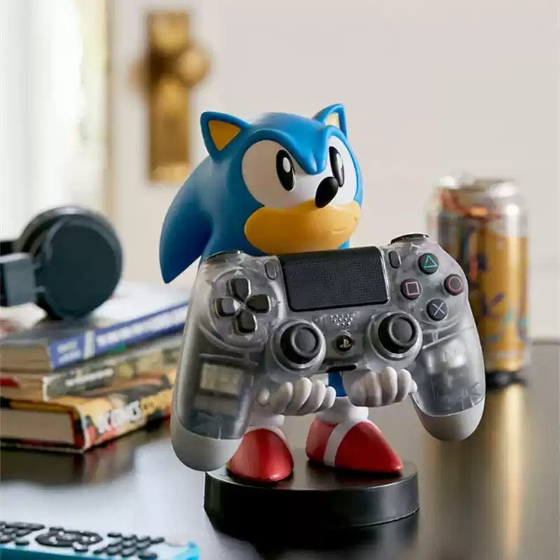 Cargue la imagen en el visor de la galería, Creative Anime Figure as a Versatile Game Controller Stand for PS5, Switch, and Other Consoles - Polar Tech Australia
