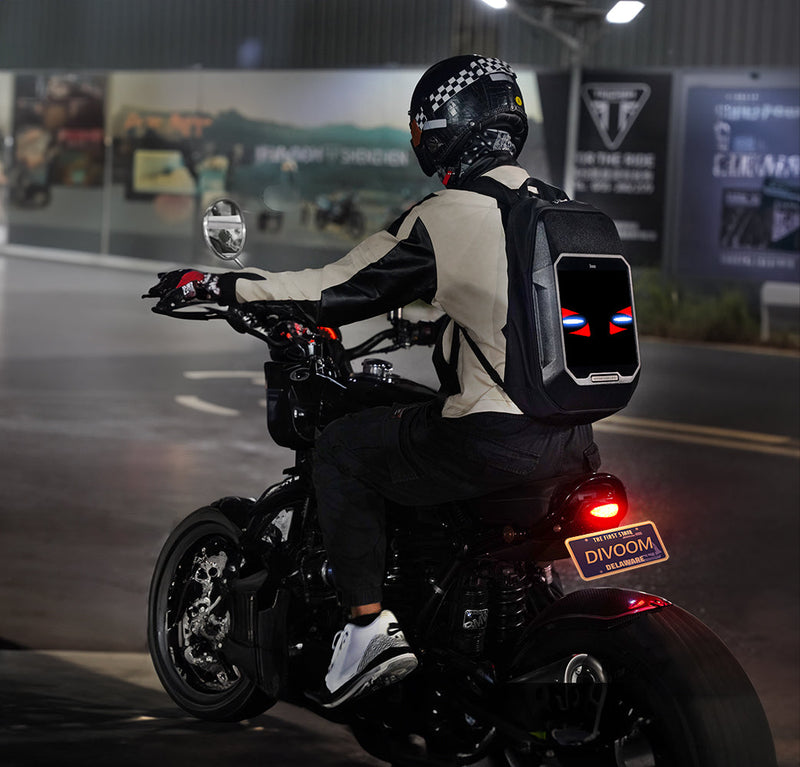Cargue la imagen en el visor de la galería, Divoom Cyberbag Pixel Art LED Backpack Perfect Gift - Polar Tech Australia
