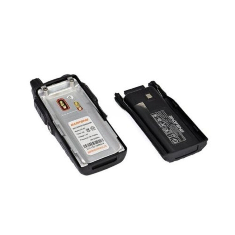 Load image into Gallery viewer, [UV-82] BaoFeng Dual Band Two-Way Radio FM VHF UHF Handheld Walkie Talkie - Polar Tech Australia
