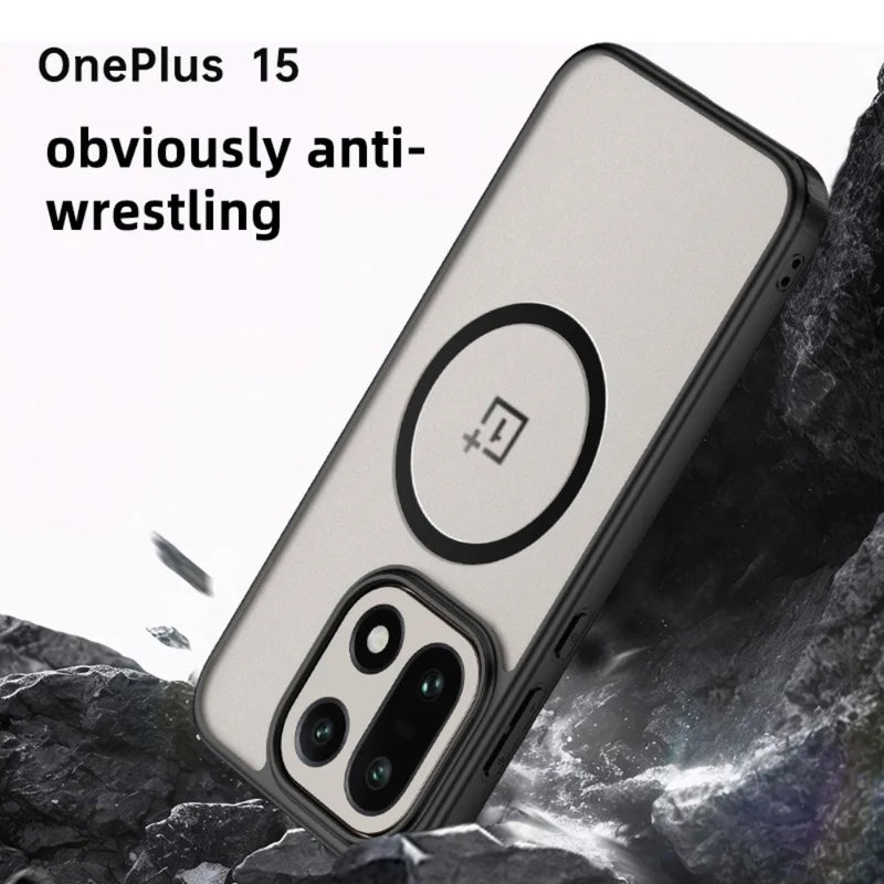 Cargue la imagen en el visor de la galería, OnePlus 15 - Magnetic Matte Translucent Shockproof Case
