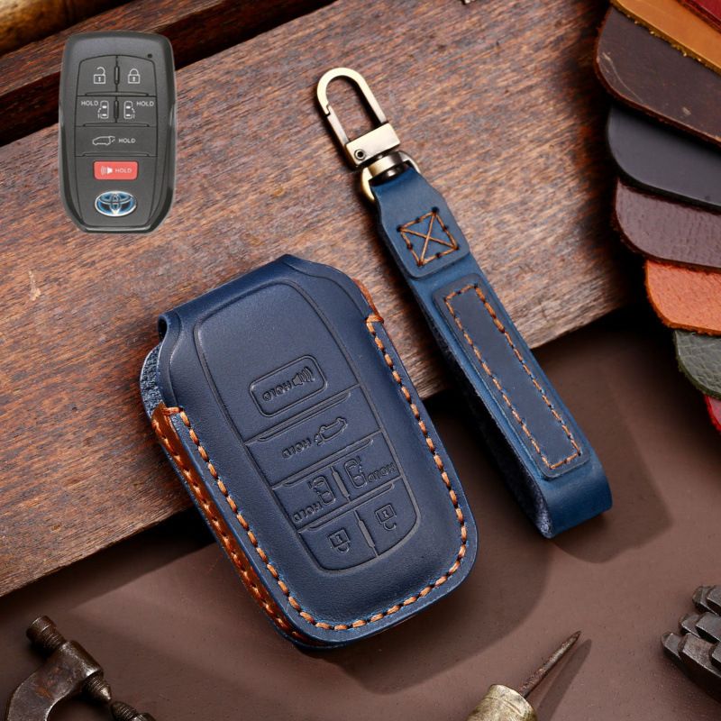 Cargue la imagen en el visor de la galería, Toyota Handcrafted Genuine Leather Car Key Fob Protective Case Cover For Highlander, RAV4, Camry, Sienna, Tacoma, 4Runner, Tundra, Sequoia, Land Cruiser - i-Station Mobile Phone &amp; Electronic Device Repair and Accessories
