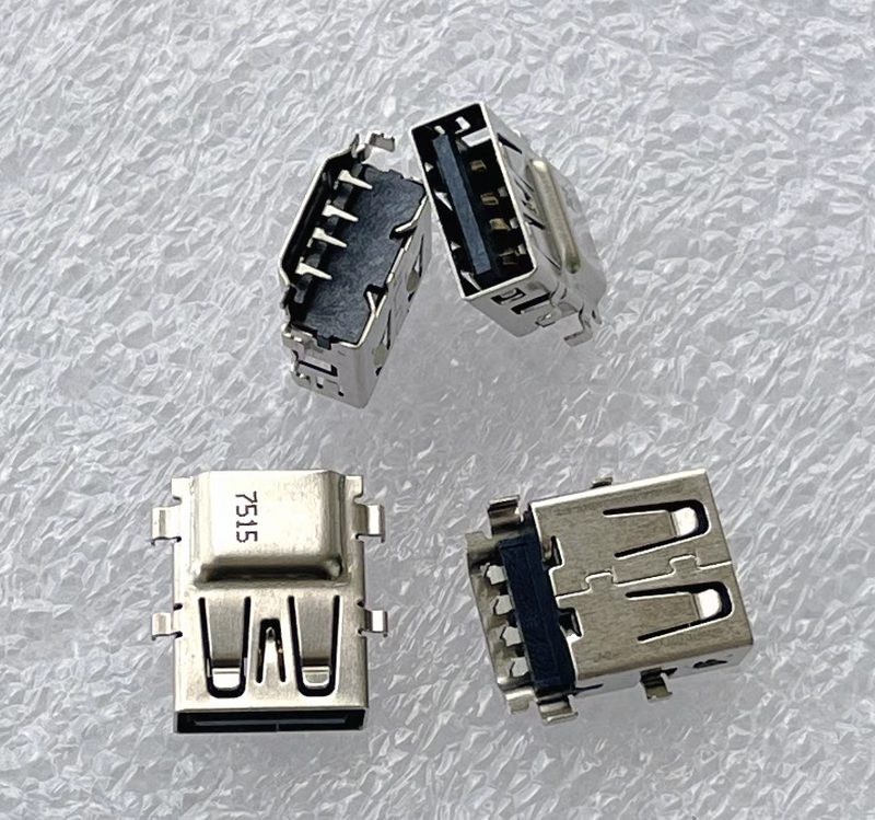 Load image into Gallery viewer, Universal Laptop Notebook USB 2.0 Replacement 4 Pins Socket Jack Port Female Motherboard Connector - Polar Tech Australia

