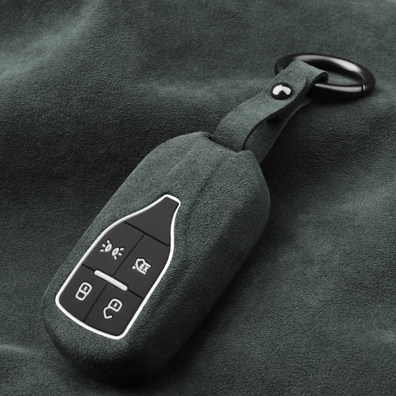 Cargue la imagen en el visor de la galería, Luxury Suede Car Key Fob Case Cover for Maserati Levante, MC20, Ghibli, Quattroporte 2014-2022 – Skin-Friendly, Durable &amp; Stain-Resistant
