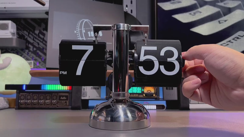 Cargar y reproducir video en Gallery Viewer, Flip Desk Shelf Clock - Classic Mechanical-Digital Display Battery Powered
