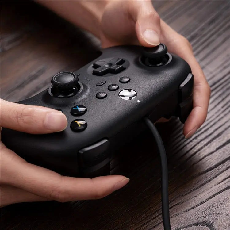 Cargue la imagen en el visor de la galería, Xbox One/Series X/Series S / Windows 10/11 Wired Game Controller Joystick Vibration Gamepad - Game Gear Hub
