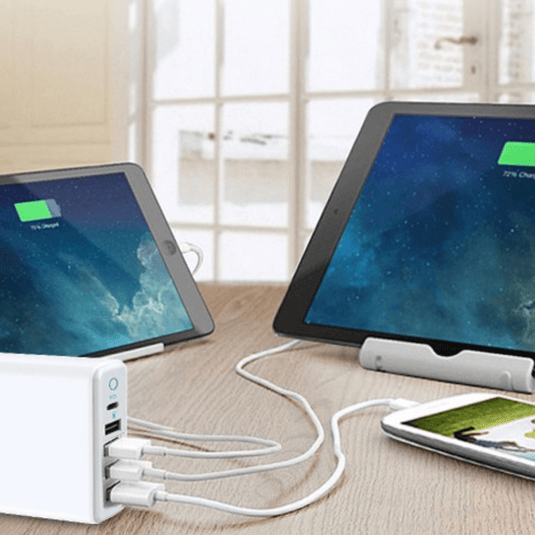 Qualcomm QC 3.0 PD 60W 5 Ports Universal Phone & Tablet USB & Type-C Desktop Wall Charger Station Adapter 1.6M Length  (AU Plug) - Polar Tech Australia